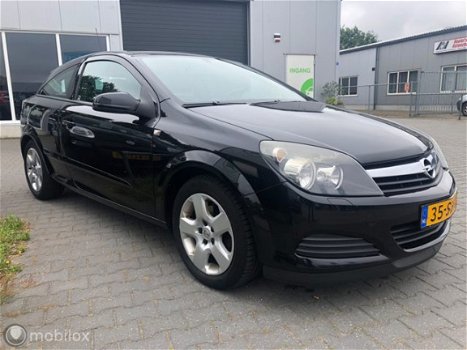 Opel Astra GTC - 1.6 Edition | Airco | Nap | NWE APK - 1