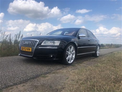 Audi A8 - S8 5.2 S8 Pro Line - 1