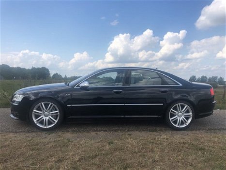 Audi A8 - S8 5.2 S8 Pro Line - 1