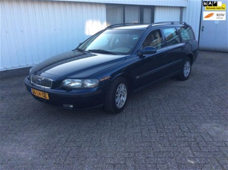 Volvo V70 - 2.4 Comfort Line - 1