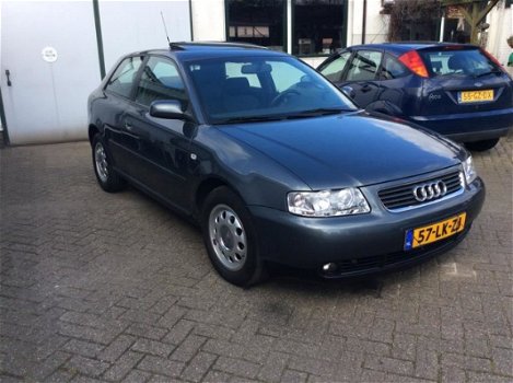 Audi A3 - 1.9 TDI Attraction - 1