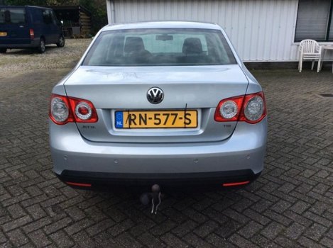 Volkswagen Jetta - 1.4 TSI Comfortline - 1