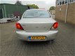 Kia Rio - 1.5 GS met airco div opties nw apk nap dealer onderhouden - 1 - Thumbnail