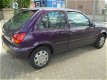 Mazda 121 - 1.3i GLX NETTE GEEN ROEST GEEN SCHADE APK NAP - 1 - Thumbnail