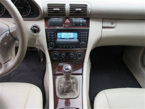 Mercedes-Benz C-klasse Combi - 220 CDI Elegance 2005 - 1