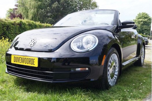 Volkswagen Beetle Cabriolet - 2.5 Aut. 170pk Leder - 1