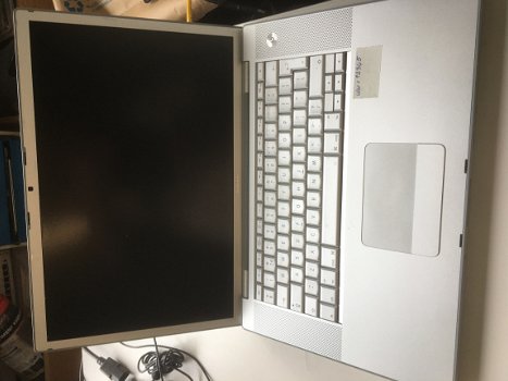 MacBook Pro 15inch begin 2008 - 3