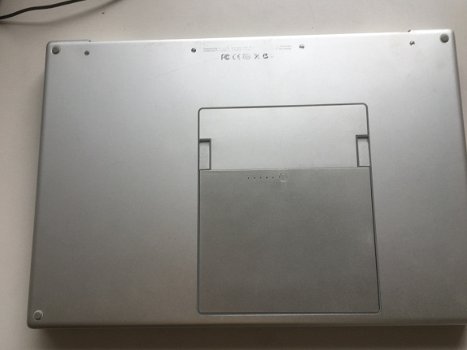 MacBook Pro 15inch begin 2008 - 5