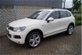 Volkswagen Touareg - 3.0 TDI Bluemotion Technology Highline 4-Motion Autom R-LINE - 1 - Thumbnail