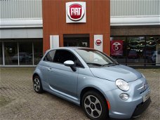 Fiat 500 - E 24KWH Incl BTW() elektrisch INCL 12MND GARANTIE CLIMATE/CRUISE/BLUE&ME/ELEK