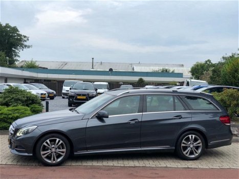 Mercedes-Benz E-klasse Estate - E 200 BLUETEC PRESTIGE / NAVI / 2015 - 1