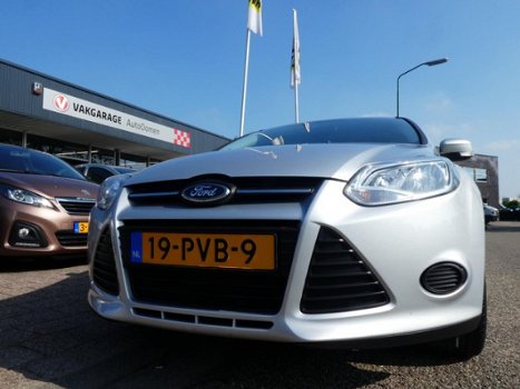 Ford Focus - 1.6 TI-VCT 105pk 5-deurs Trend Airco Thaak - 1