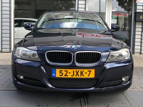 BMW 3-serie - 318i Business Line Sedane Airco Navigatie in topstaat - 1