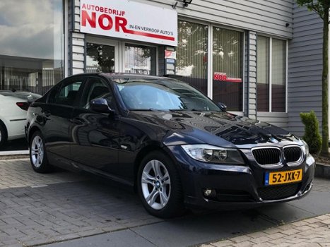 BMW 3-serie - 318i Business Line Sedane Airco Navigatie in topstaat - 1