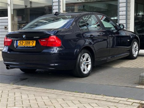 BMW 3-serie - 318i Business Line Sedane Airco Navigatie in topstaat - 1