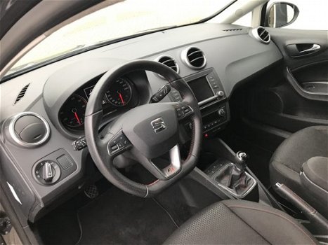 Seat Ibiza - 1.0 EcoTSI FR Connect Navi, Xenon koplampen, PDC V+A, Climate control, Stoelverwarming - 1