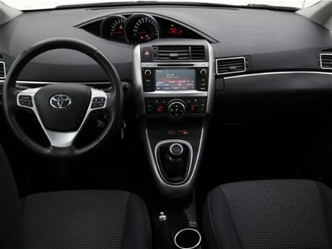 Toyota Verso - 1.6 VVT-i Aspiration | Panoramadak - 1