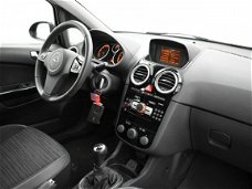 Opel Corsa - 1.2 DESIGN EDITION + TREKHAAK / CRUISE / CLIMATE CONTROL