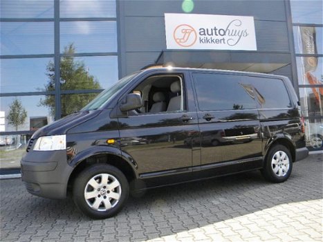 Volkswagen Transporter - 1.9 TDI Trendline L1H1 Rolstoelbus (Airco, cruise, navi, privacy glass, lmv - 1