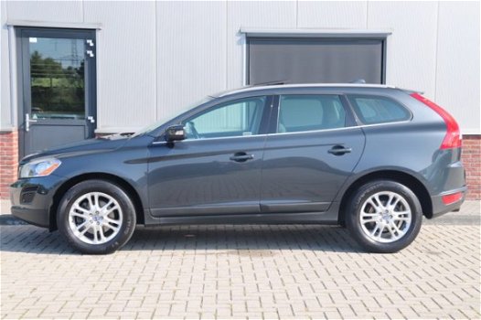 Volvo XC60 - 2.0T Aut. Summum, Luxury, Schuifdak, Xenon, Navi - 1