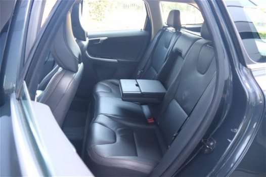 Volvo XC60 - 2.0T Aut. Summum, Luxury, Schuifdak, Xenon, Navi - 1