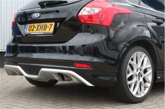 Ford Focus - 1.0 | 100 PK | 5D | XENON | SPORT PAKKET | 18'' VELGEN | VERW VOORRUIT - 1