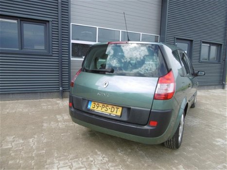 Renault Grand Scénic - 2.0-16V Authentique Comfort 7 Persoons Airco - 1