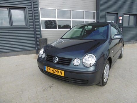 Volkswagen Polo - 1.4-16V Stuurbekrachtiging Model 2003 - 1