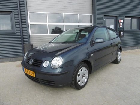 Volkswagen Polo - 1.4-16V Stuurbekrachtiging Model 2003 - 1