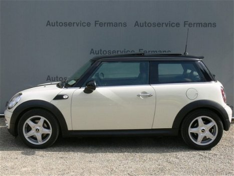 Mini Mini Cooper - 1.6-16V 120PK - 2009 - 96DKM - Leder - Panodak - 1