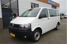 Volkswagen Transporter Kombi - 2.0 TDI L1H1 Trendline 9 persoons BPM vrij / € 16.450 ex btw / airco