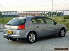 Opel Signum - 2.2-16V DGi