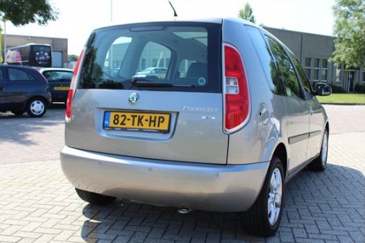 Skoda Roomster - 1.4-16V Comfort AIRCO/PANORAMADAK/NAVI - 1