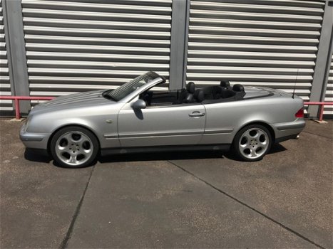 Mercedes-Benz CLK-klasse Cabrio - inruil mogelijk - 1