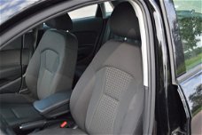 Audi A1 - 1.2 Navigatie Cruise-control Bluetooth