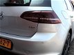 Volkswagen Golf - 1.2 TSI 5drs Highline (navi, LED, pdc, camera, stoelverw) - 1 - Thumbnail