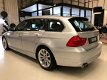 BMW 3-serie Touring - 330d High Executive 245 PK Automaat, Pano, VOL, Leder, Nav - 1 - Thumbnail
