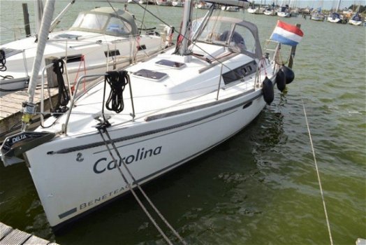 Beneteau Oceanis 31 - 1