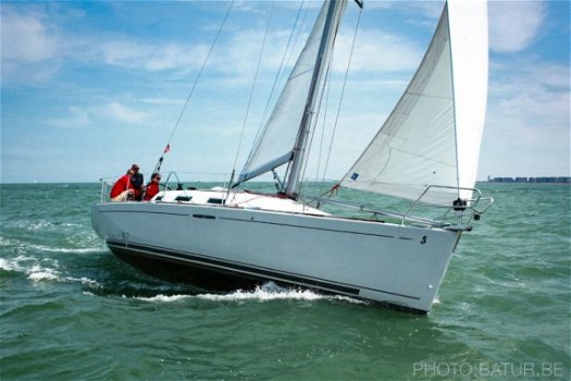 Beneteau First 36.7 - 3