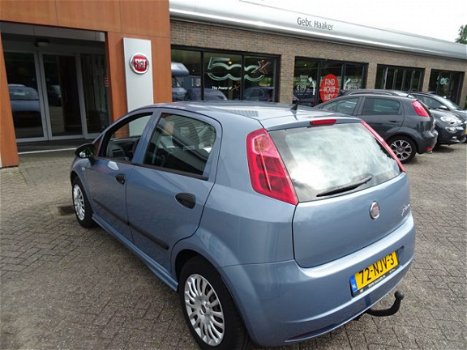 Fiat Grande Punto - 5drs 1.3MJet Actual 2e Eig AIRCO/TREKHAAK()/CD/ELEK - 1