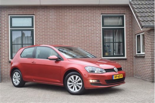 Volkswagen Golf - 1.4 TSI 150pk H6 ACT Business Edition Ecc Pdc Camera Navigatie 3drs - 1