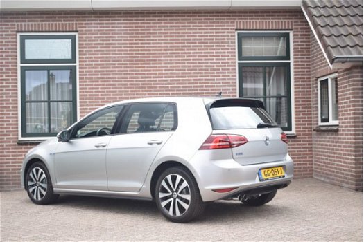 Volkswagen Golf - 1.4 TSI 204pk DSG GTE (€ 18.749 incl Btw) Led Ecc Pdc Navigatie 5drs - 1