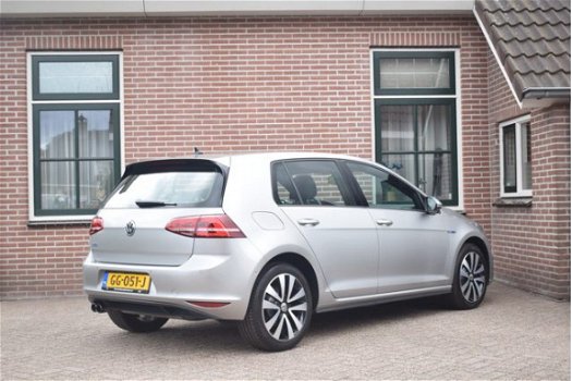 Volkswagen Golf - 1.4 TSI 204pk DSG GTE (€ 18.749 incl Btw) Led Ecc Pdc Navigatie 5drs - 1