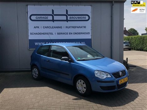 Volkswagen Polo - 1.2 Optive - 1