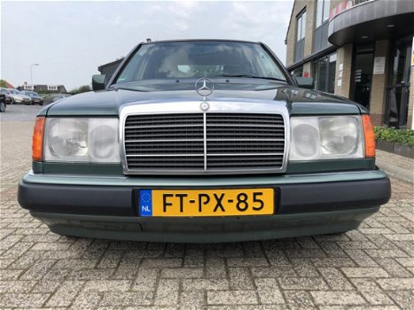 Mercedes-Benz 280 - 200-500 (W124) E Automaat Uniek / Airco / 1e eigenaar - 1