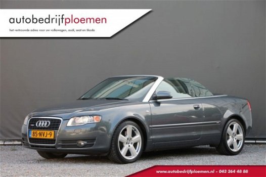 Audi A4 Cabriolet - 3.2 FSI V6 S-Line - 256 pk *Xenon / Leder - 1