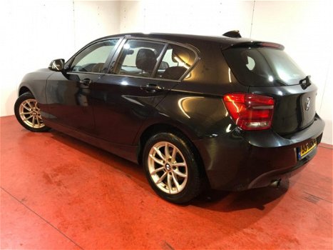 BMW 1-serie - 118i Business navigatie 5 deurs dealer ond - 1