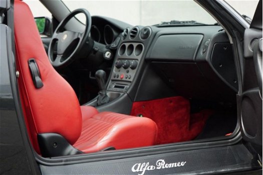 Alfa Romeo GTV - 2.0 JTS - 1
