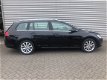 Volkswagen Golf Variant - 1.2 TSI Highline Executive / Navigatie / Camera / PDC / 17