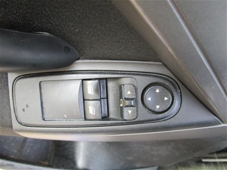 Citroën C4 Picasso - 1.8-16V Prestige 5p. airco.trekhaak.stuurbekr.electr.ramen - 1